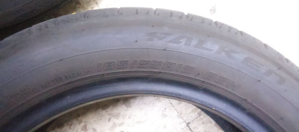 Pneus 185/55/15 Falken