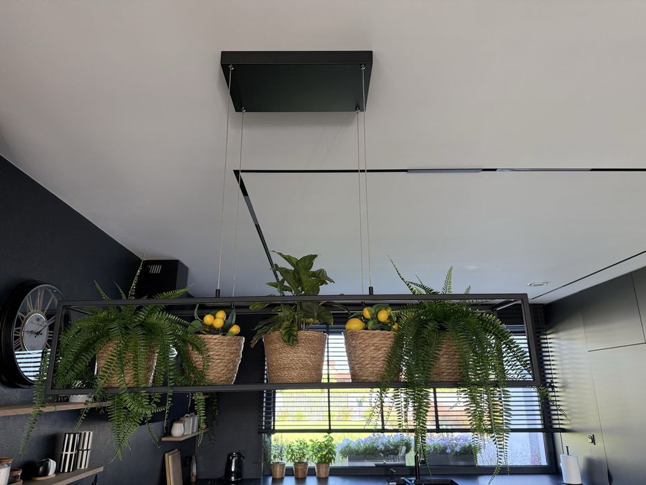 Lampa led z polka nad wyspe kuchenna