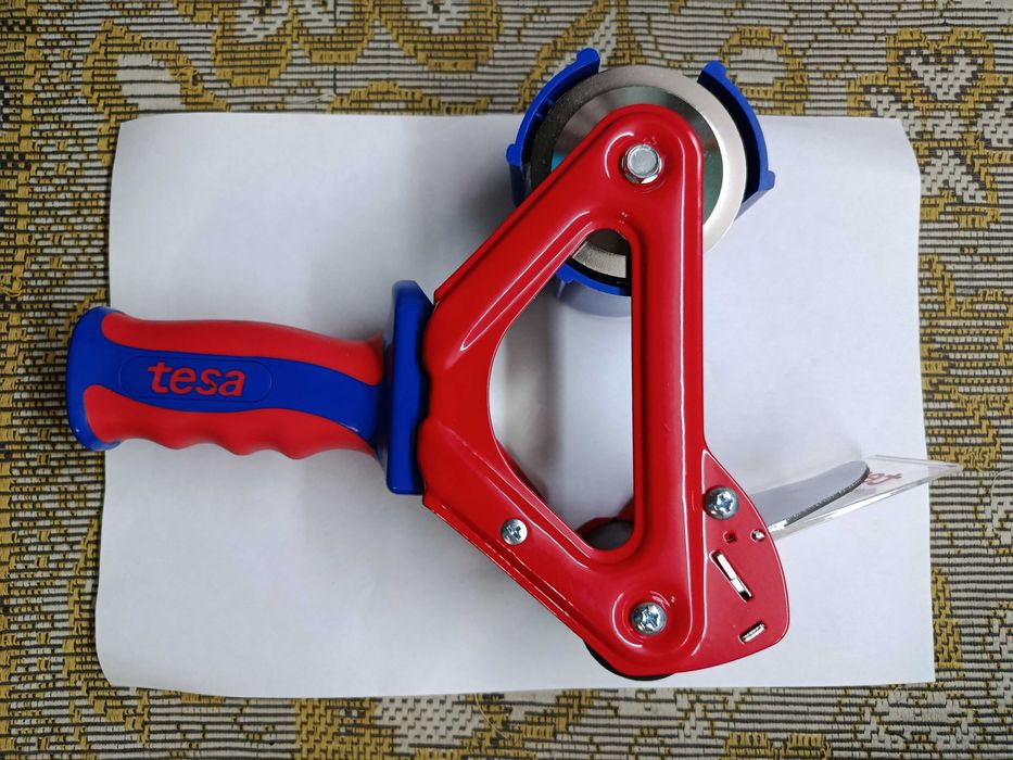 Диспенсер для скотча Tesa (Германия)