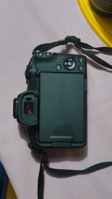 Canon R50 - perfeito estado