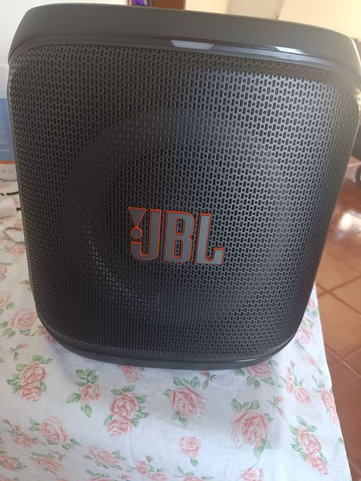 JBL Party Box 2 .