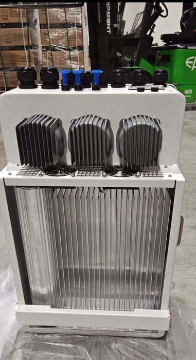 Inversor híbrido DEYE 15kW SG01HP3 trifásico de alta tensão