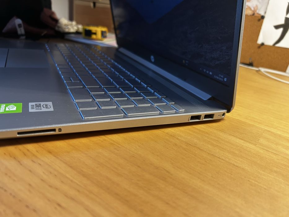 HP 15-inch Laptop with i7 Processor in Very Good Condition64283904791937121