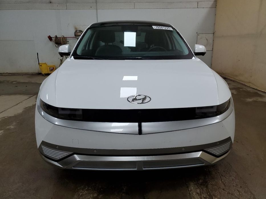 Hyundai Ioniq 5 Limited 2024 року зі США