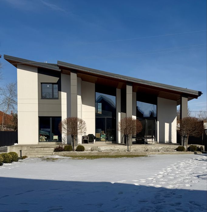 Будинок 370 м² Бомбосховище 17 соток Гостьовий 150 м²Козин Конча-Заспа