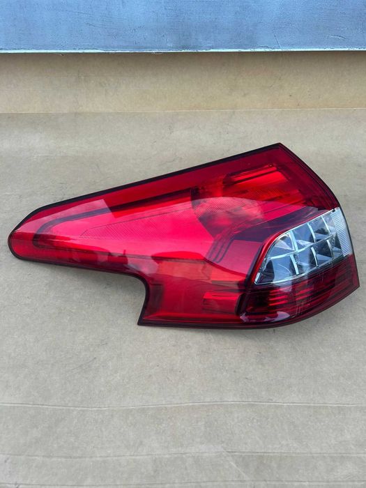 Lampa tył lewa Citroen C5 III X7 Kombi Lift