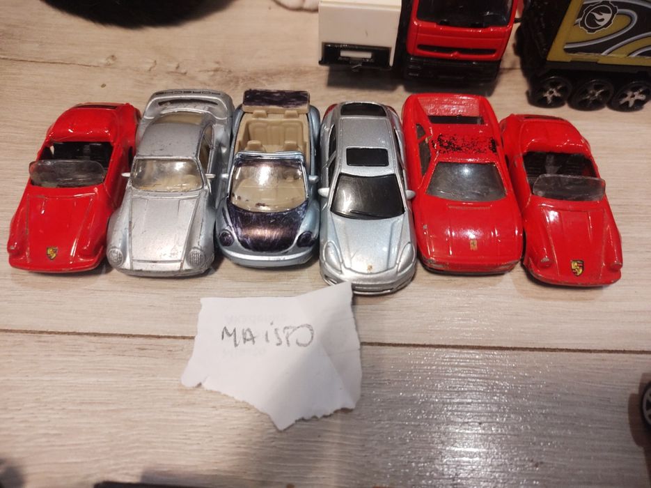 Resoraki samochodziki Hot Wheels Matchbox Bburago