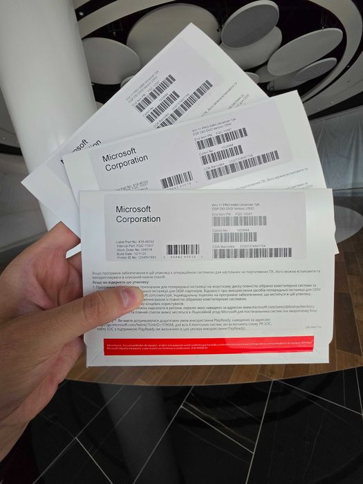 Windows 11 Pro 64-Bit Ukrainian OEM 1pk DVD (FQC-10557) Виндовс 11 Pro Microsoft Windows 11 Про FQC 10557 стікер наклейка ключ  Віндовс 11 Про