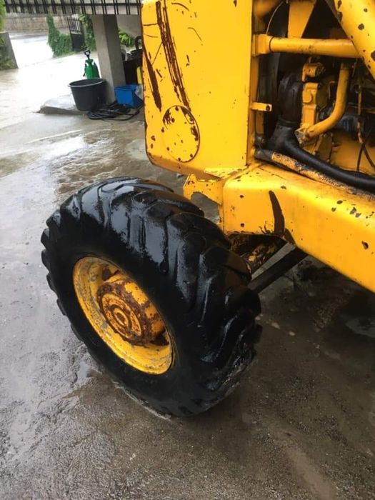 JCB Retroescavadora jcb 4x4