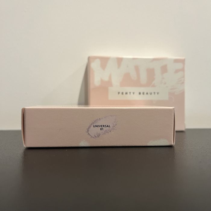 Матуюча пудра Fenty Beauty Invisimatte Blotting Powder — Оригінал