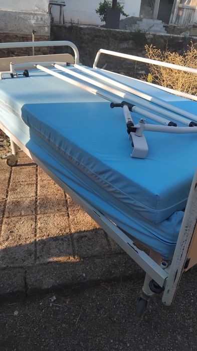 Cama individual articulada