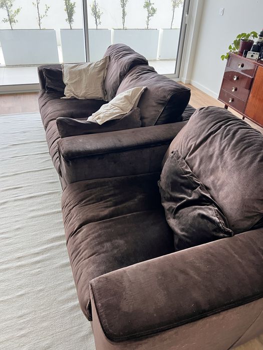 Sofá Castanho de 2/3 lugares