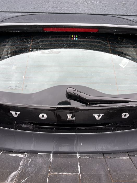 Volvo V40 II 455-16 tylna klapa bagażnika kompletna