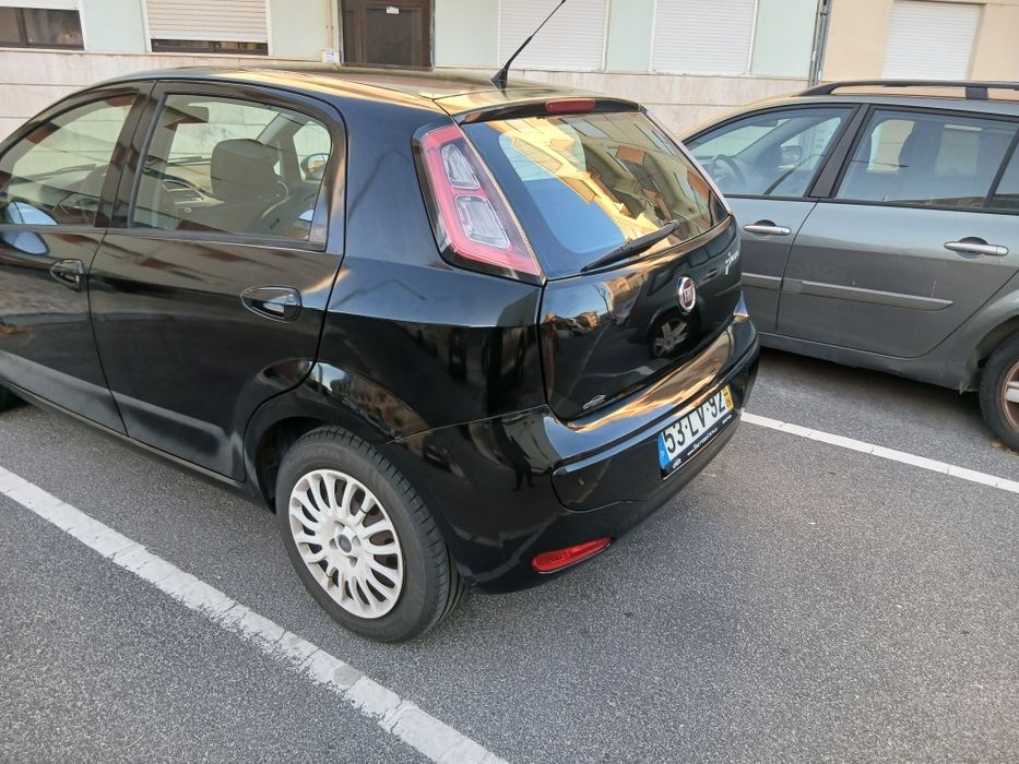 Vendo Fiat Punto 2011 apenas 122.000kms