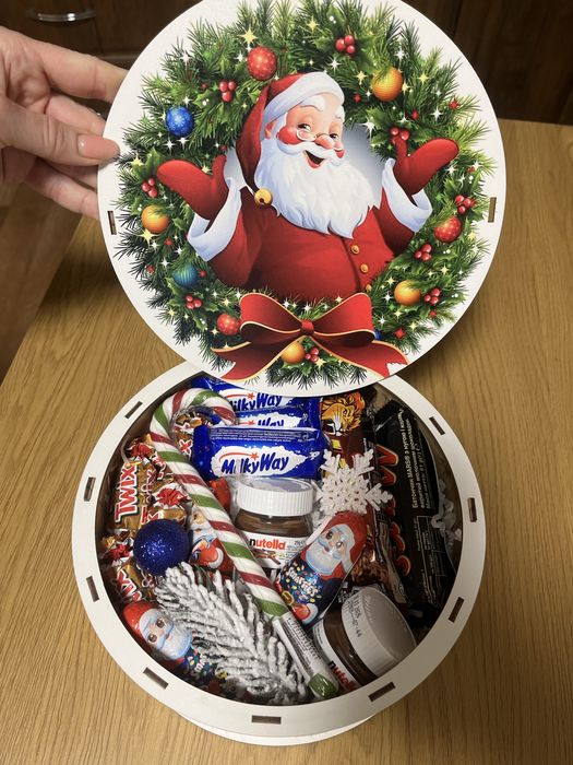 Новорічний подарунковий бокс