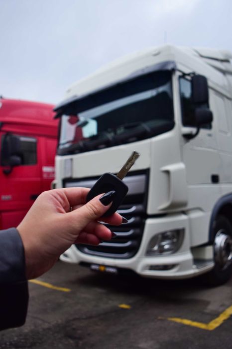 Виготовлення автомобільних ключів / виготовлення ключів для мотоцикла