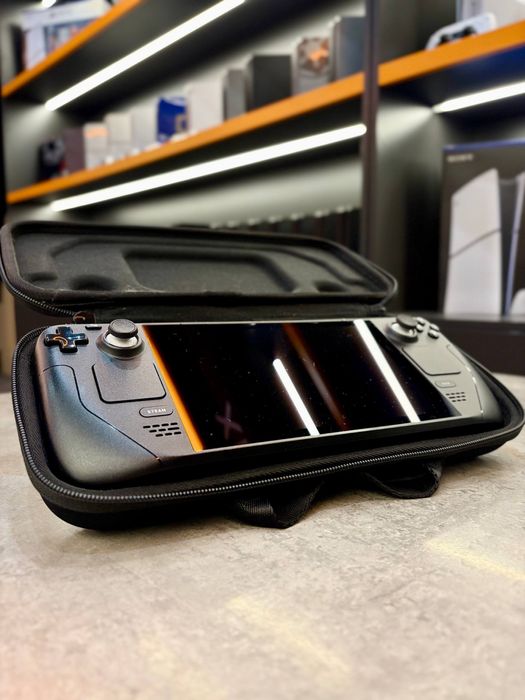 Портативна ігрова приставка Steam Deck 64gb + SD 512gb гарантія!
