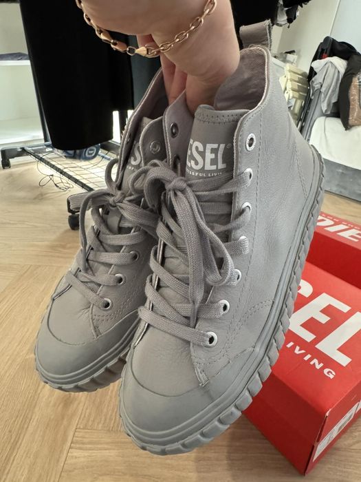 Продам кеды  DIESEL 38р.
