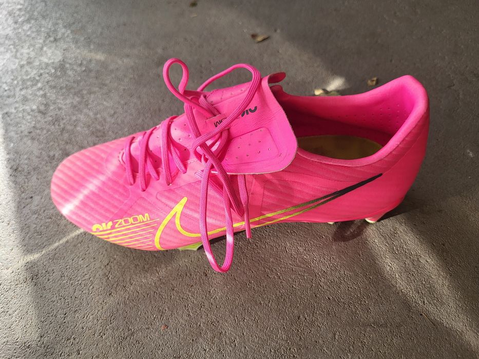 korki nike jak nowe