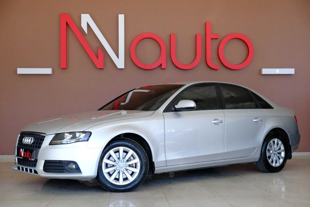 Audi A4 2010 сіра