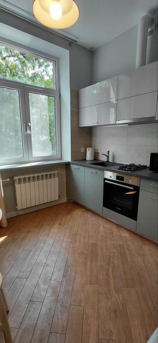 Перша оренда  1 кімн.квартири, вул.Торгова. Центр