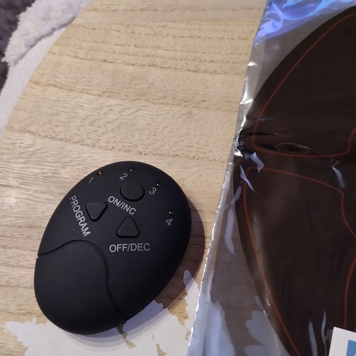 Masażer do ciała nowy na baterie