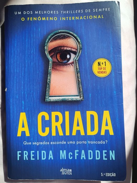 Livro "A Criada" de Freida McFadden