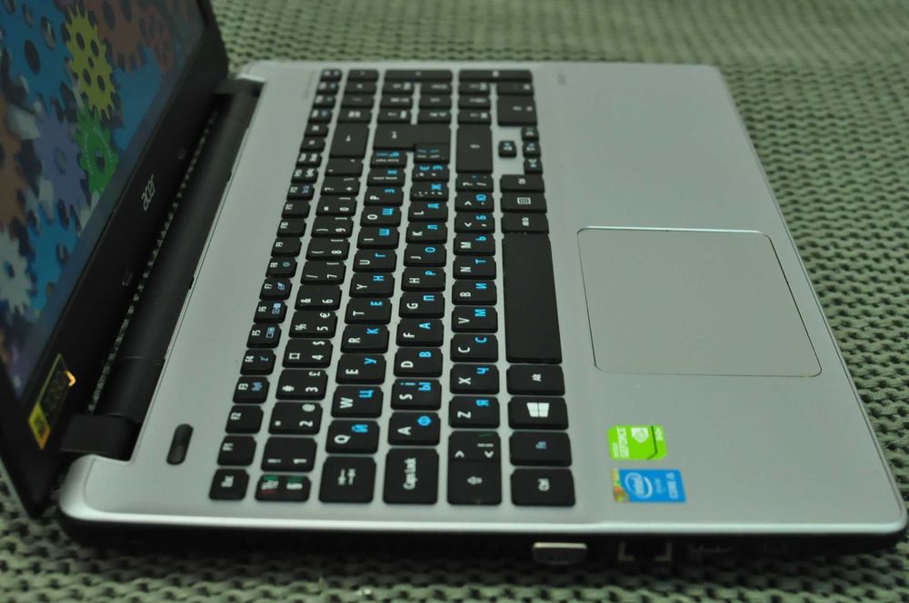 Игровой Ноутбук Acer v3 (Core i5 /8Gb/SSD/video- 2Gb)