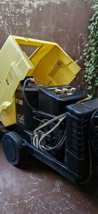 Kärcher HDS 550 C (з Німечини)
Рік виготовлення: 1989
Робочий тиск: до