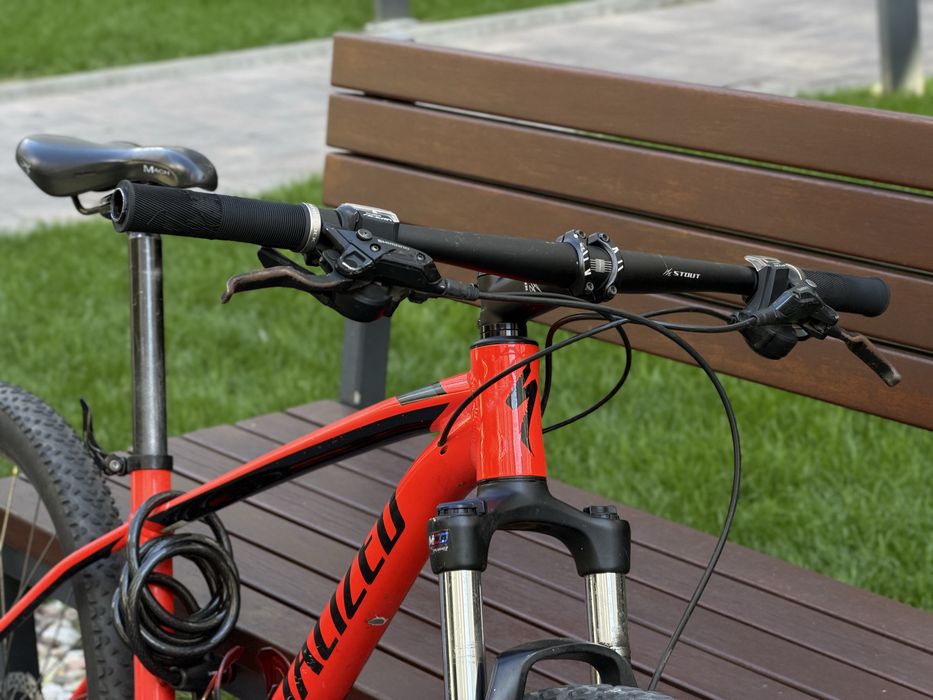 Rower MTB Specialized Rockhopper 2022 — koła 29", rozmiar L