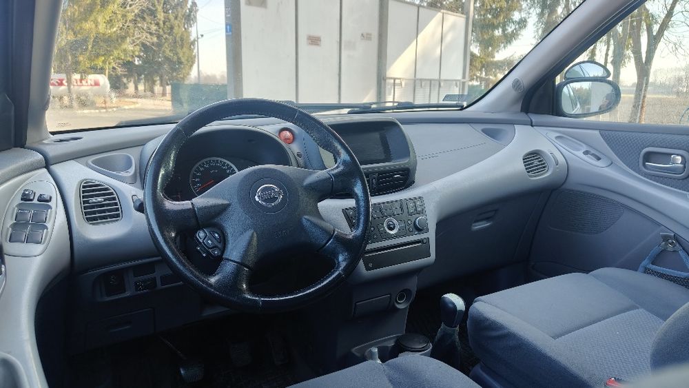 Nissan Almera Tino 1.8 Benzyna*Hak*kamera cofania*ładny