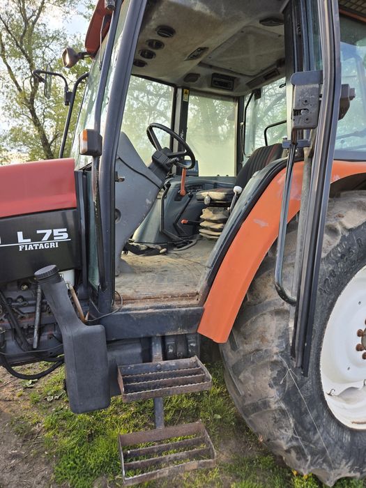 Fiat New Holland L-75 2WD