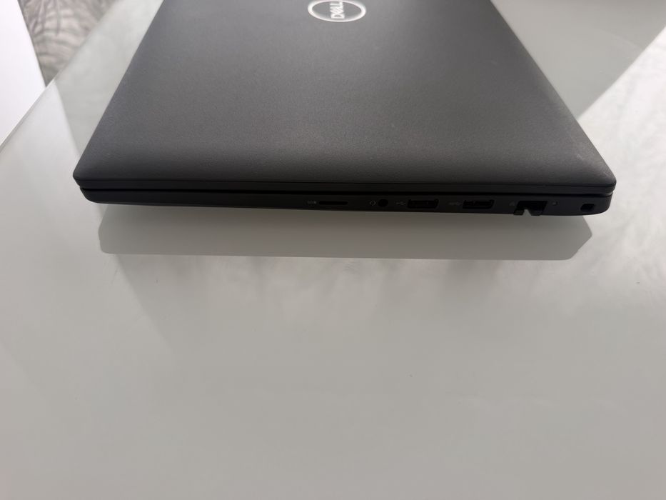 Dell 3420 I7-1165G7 | 32Gb RAM | 1Tb disco M.2