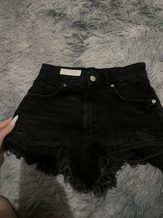 продам джинсові шорти zara