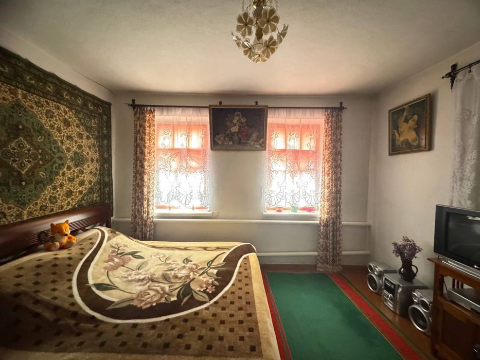 Продаж будинку на Взуттєвій ф-ці, 60м2, 4 кімнати, 6соток, можна жити