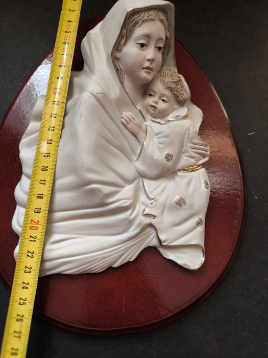 Quadro em Cerâmica e Madeira Virgem Maria c/Menino.