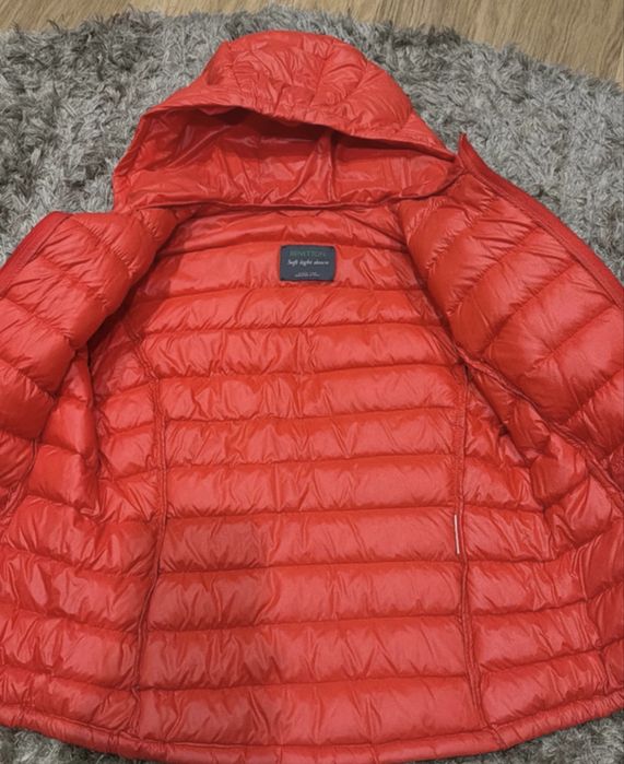 Casaco de penas sintéticas Benetton