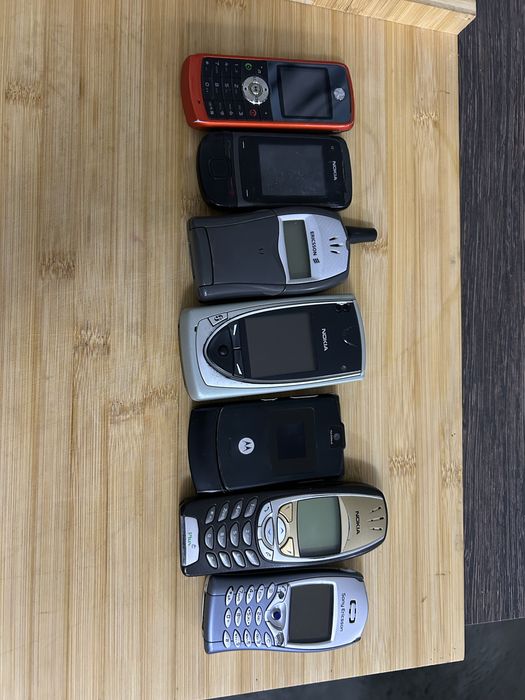 Zestaw telefonow