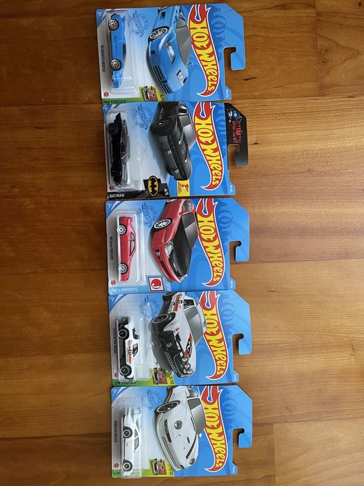 NOVOS: Carros Hotwheels Coleção Honda, Porsche e outros