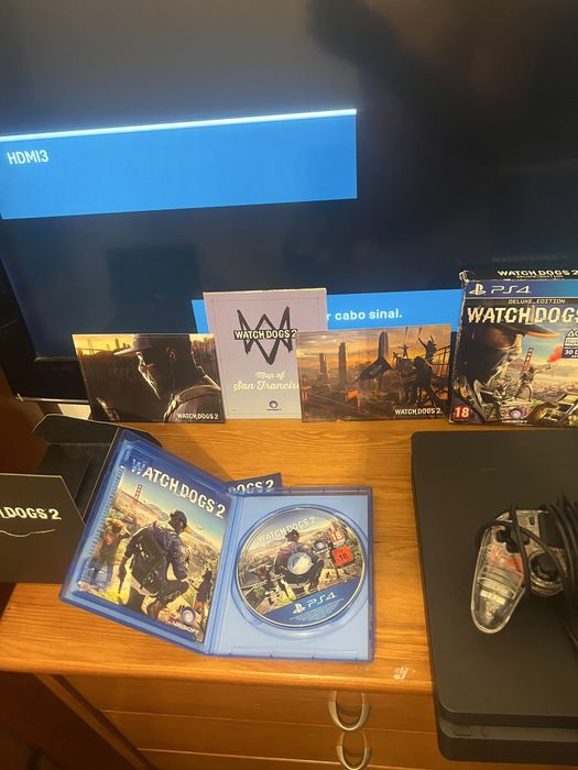 PlayStation 4 Slim 500GB + 2 Comandos + 4 Jogos + Guitarra Guitar Hero – Excelente Lote  Vendo
