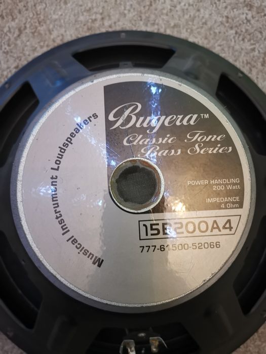 Głośnik Bugera 200watt