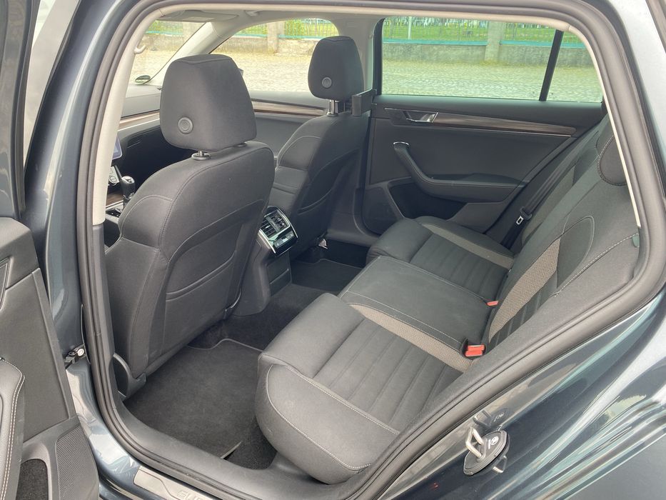 Skoda  Superb  Scout