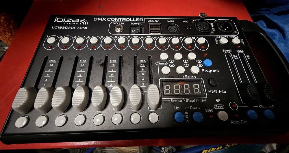 Ibiza LC192DMX‑MINI Controlador Dmx 192 Canais Compacto