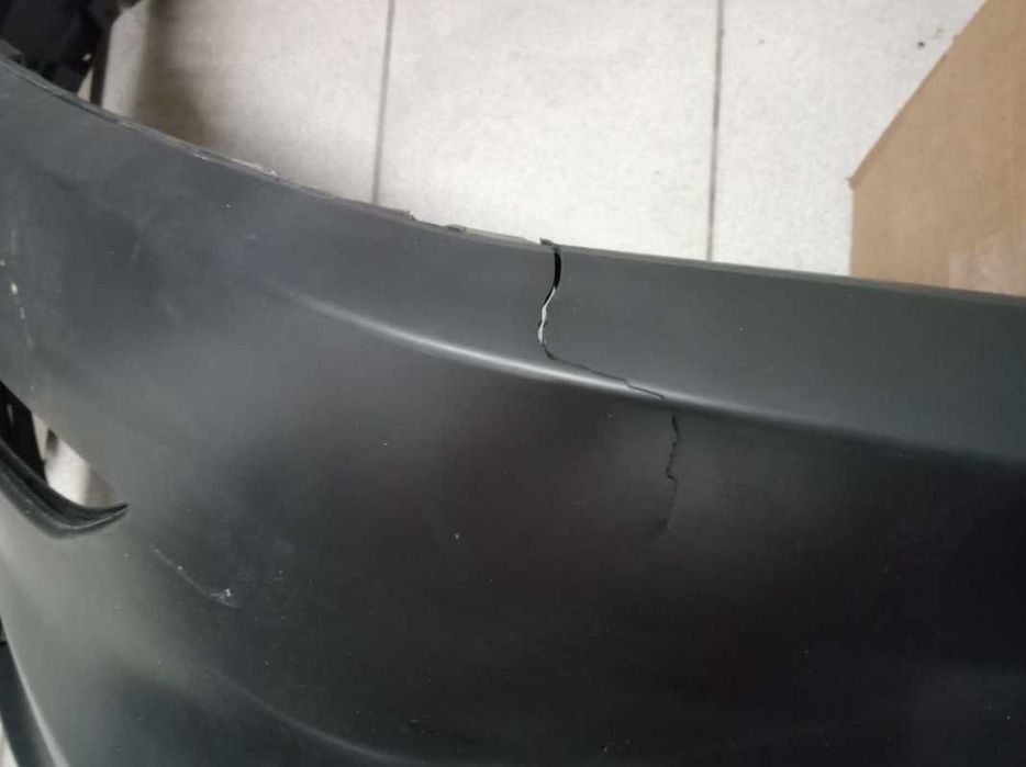 Бампер передній  Tesla  model Y Juniper 2147315-PD-A