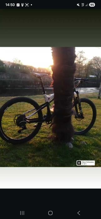 Bicicleta enduro Scott Genius carbono