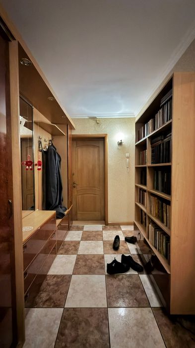 Сдам  Погодино, Подобово 2-х кім Квартиру. Центр. Власник.