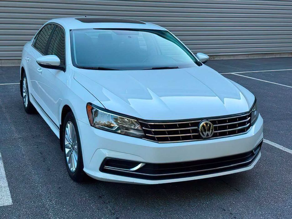 Volkswagen Passat SE      2017