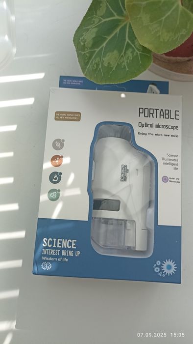 Новий ручний мікроскоп