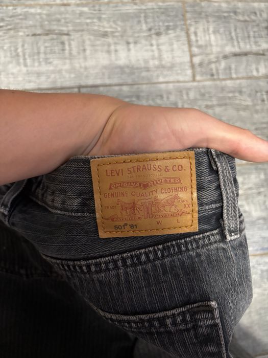 Джинси Levis 501