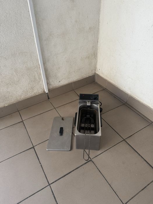 Фритюрниця Обʼєм  4 Літри Німеччина !!!